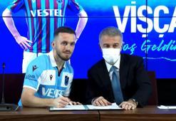 Trabzonspor'da Visca için imza töreni düzenlendi