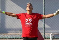 Göztepe'de İrfan Can Eğribayat ve Soner Aydoğdu kalıyor