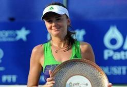 Hantuchova'dan ilk WTA zaferi