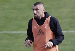 Burak Yılmaz yorumu: Tribünlerin alerjisi var
