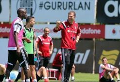 Demba Ba'dan eleştirilere penaltılı cevap