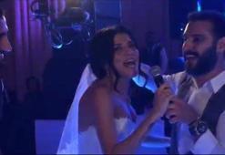 Selçuk ve eşi Alişan ile düet yaptı