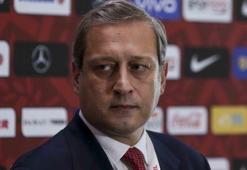 Son dakika - Galatasaray Başkanı Burak Elmas, konuştu: 'Transfer yapamayız!'