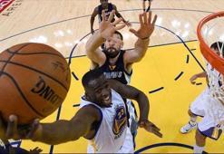 NBA'de konferans yarı finalleri başladı
