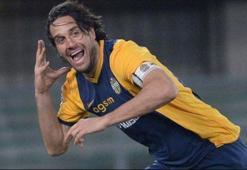 Luca Toni'den şahane gol