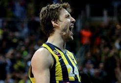 Vesely'nin müthiş smacı Ülker Arena'yı coşturdu