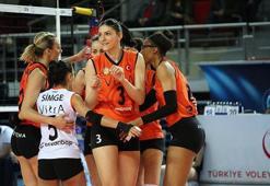 Eczacıbaşı VitrA, CEV Kupası'nda yarı finalde!