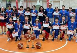 Okullar arası yıldızlar basketbol müsabakaları