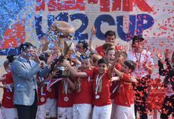 İzmir Cup'ta şampiyon AZ Alkmaar