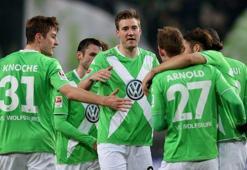 Wolfsburg 3-0 Freiburg (Maç Özeti)