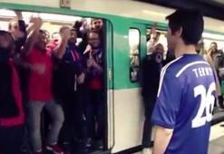 Parisliler böyle intikam aldı!