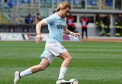 Beşiktaş'ta sağ beke Patric ya da Ahmet Oğuz!