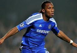 Drogba sosyal medyayı salladı