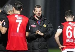 Skibbe'den flaş Tarık Çamdal ve Veysel Sarı açıklaması