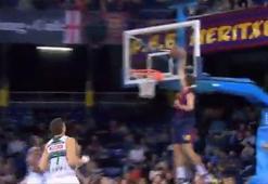 Barcelona'lı oyuncudan efsane basket
