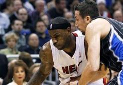 LeBron'dan Hido'ya 51 sayı