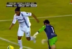 Ronaldinho her zaman tehlikeli!
