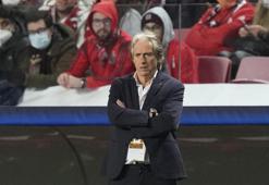 Son dakika | Benfica'da Jorge Jesus görevinden ayrıldığını açıkladı