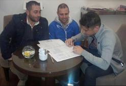 Akhisar'da bir imza daha