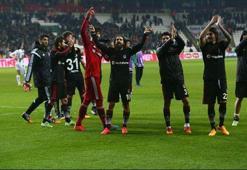 Beşiktaş, Galatasaray'ı 4'e, Fenerbahçe'yi 9'a katladı