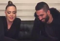 Ebru Gündeş'ten Arda'ya manidar şarkı