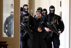 Son dakika... İşte Salih Müslim'in elleri kelepçeli ilk fotoğrafları