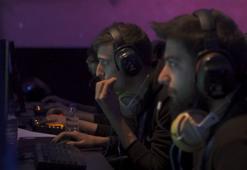 Team Entelechy ile Unchained Esports arasındaki mücadelenin kazananı...