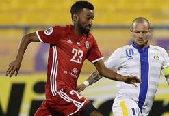 Sneijder'li Al-Gharafa evinde kaybetti