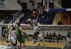 Petkim Spor - Artvin Belediye maç sonucu: 93-85