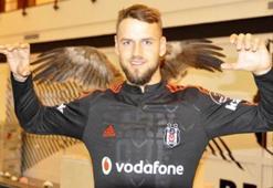 Milosevic formayı giydi