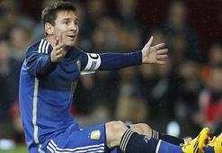 Milan Badelj, Lionel Messi'yi bakkala gönderdi!