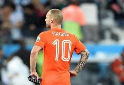 Wesley Sneijder'e farklı forma
