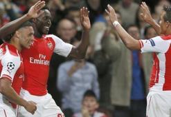 Welbeck hat-trick yaptı