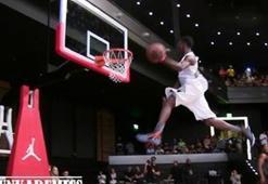 Uçan adam Kwe Parker!