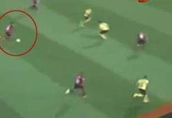 Arango'dan akıllara zarar gol