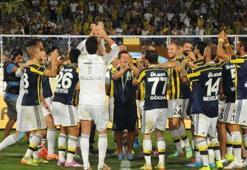 Fenerbahçe'den türkülü kutlama!