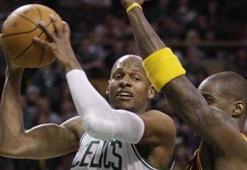 Boston uçuyor: 112-95