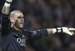 Kaleci Valdes Manchester United'da iddiası!