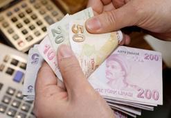 Emekli maaşı 400 lira artıyor
