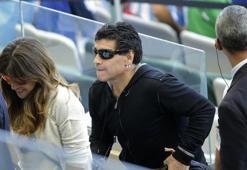 Maradona'dan şok hareket