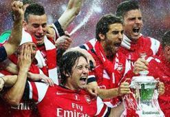Arsenal 9 yıl sonra kupa kazandı