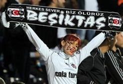 Taraftar işbaşında!