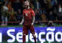 Chedjou rezil oldu Meireles coştu