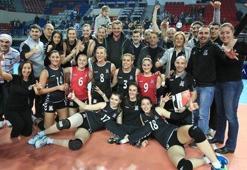 Beşiktaş Voleybolda finale yükseldi