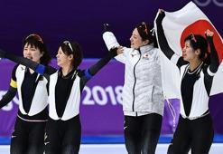 Sürat pateni kadınlar takım takipte altın madalya Japonya'nın!
