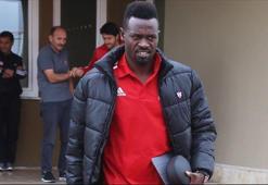 Sivasspor'da 4 futbolcuyla yollar ayrıldı