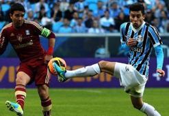 Aslan'a müthiş sol bek