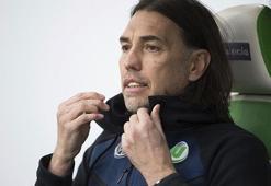 Wolfsburg'da teknik direktör Schmidt istifa etti