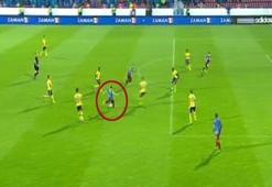 Adrian'dan akıl almaz gol!