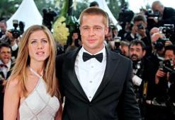 Brad Pitt ile Jennifer Aniston birlikte mi?